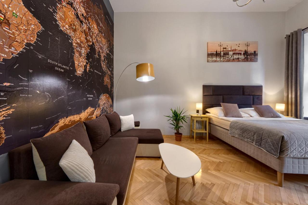 Comfortable Apartments In The Old Town Of Krakow Exterior photo